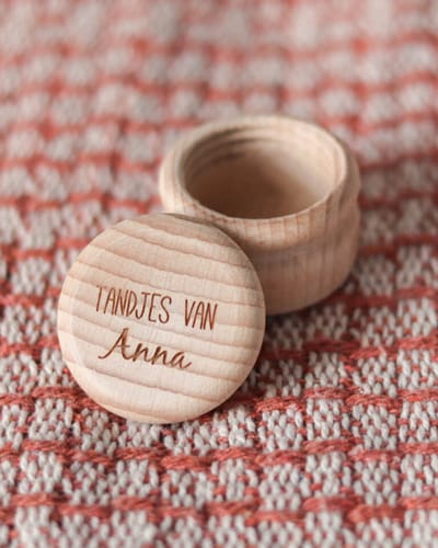 Melktandendoosje met naam | Gepersonaliseerd cadeau | Tandendoosje met naam | houten tandenpotje | Merk: Fien & Feau