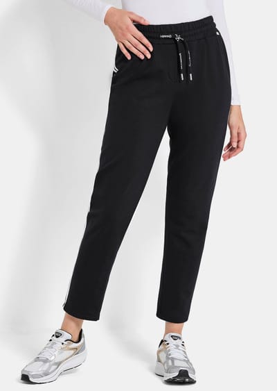Vrijetijdsbroek met contrasterende strepen - zwart - Gr. 38 van Goldner Fashion