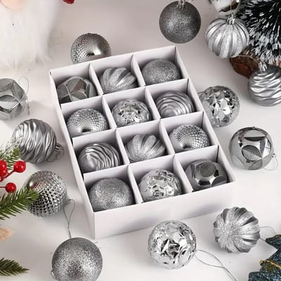 Nivard Kerstballen - Kerstversiering - Plastic - Kerstballenset - Zilver - 12 stuks