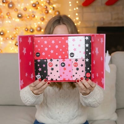 Miss Jules® - Gel Nagellak Adventskalender 2026 - Gellak Set met BIAB Nagellak & Builder in a Bottle - Gellak Kleuren - BIAB Set - Adventkalender Dames - 7 Cadeaus - Giftset Vrouw