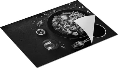 Chefcare Inductie Beschermer Salade Bord met Groentes - Zwart Wit - 70x50 cm - Afdekplaat Inductie - Kookplaat Beschermer - Inductie Mat