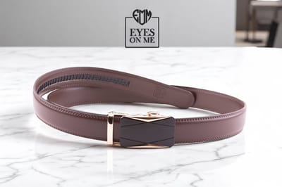 Bruine lederen riem zonder gaatjes met automatische gesp voor heren ( model A024 )