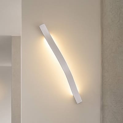 Lindby LED wandlamp Alvon, zilver, hoogte 50 cm, metaal