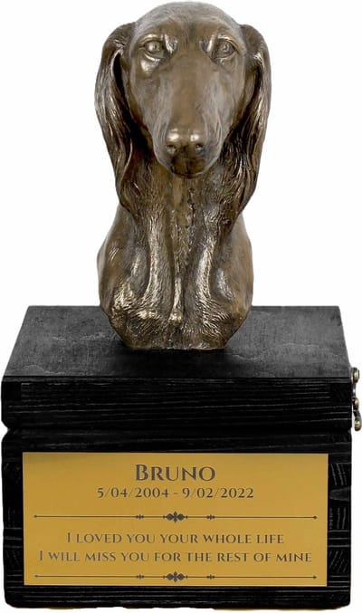 Urn hond met gravure en sculptuur van Saluki, Perzische Greyhound en Gazellehond