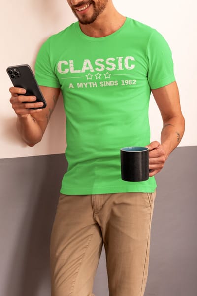 1982 Jaar Groen T-shirt Heren - Maat S - Classic - Verjaardag Cadeau Mannen - Limited Edition