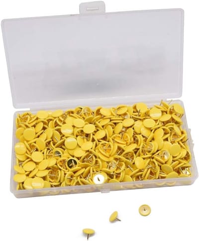 Set van 500 Gekleurde Duimspijkers - 10 x 9 MM Steekspijkers voor Muurkaarten, Foto's en Creatieve Projecten - Diverse Kleuren