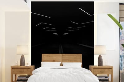Behang - Fotobehang Zwart - Wit - Weg - Tunnel - Breedte 165 cm x hoogte 220 cm
