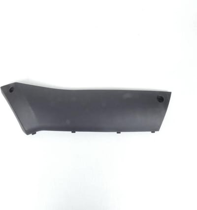 Sabot bas caisse droit pour scooter Peugeot 50 Kisbee 2T 2013-2020 786417H6 Noir