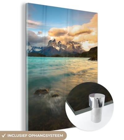 ® Glasschilderij 120x160 cm - Schilderij acrylglas - Pehoe meer - Chili - Lucht - Foto op glas - Muurdecoratie woonkamer - Wanddecoratie slaapkamer - Schilderijen