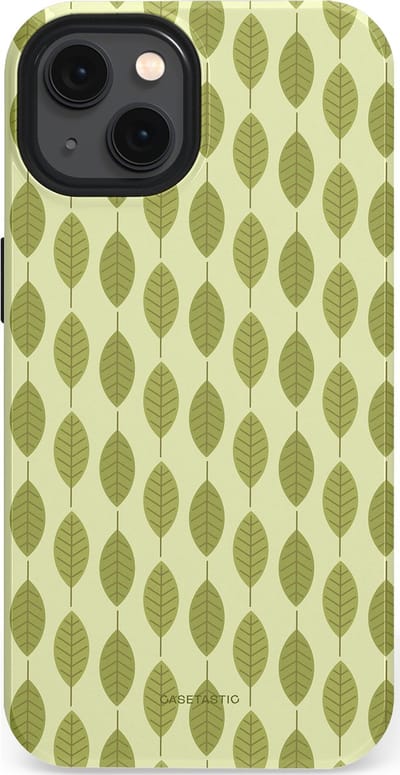 Casetastic hoesje geschikt voor Apple iPhone 13 - MagSafe - Dubbellaagse bescherming - Bladerenpracht in het groen - Fashion Case - Crème Olijfgroen