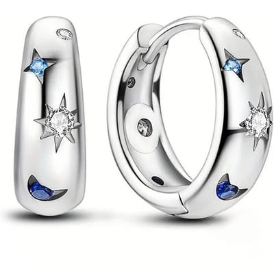 Huitan Exquise Ster en Maan Cirkel Oorbellen Dames Mode Schitterende Zirkonia Sieraden voor Dagelijks Leven Verlovingsaccessoires white
