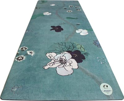 Yogamat van Felicidade "Green Go" @studiofelicidade * Yogamat met print * Eco-friendly * Yoga mat en handdoek in 1 *Duurzaam * Authentiek *Sportmat
