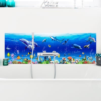 Decoratieve muurstickers voor de badkamer met dolfijnen, walvissen en exotische vissen.