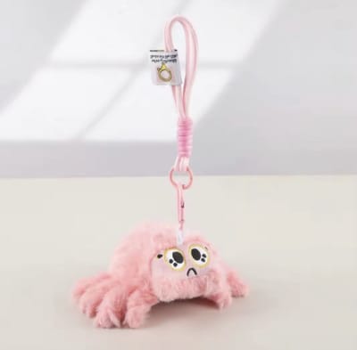 Creasowl® Kawaii Sleutelhanger Spin – Pluche 16 cm – Schattige Tassenhanger in Roze, Cute Knuffel Sleutelhanger – Kawaii Tas Hanger – Schattige Accessoire voor Jong en Oud