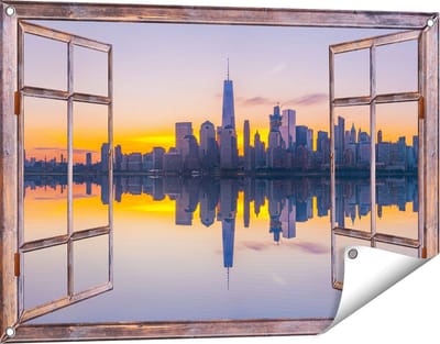 Gards Tuinposter Doorkijk New York Skyline bij Zonsopgang - 90x60 cm - Tuindoek - Tuindecoratie - Wanddecoratie buiten - Tuinschilderij