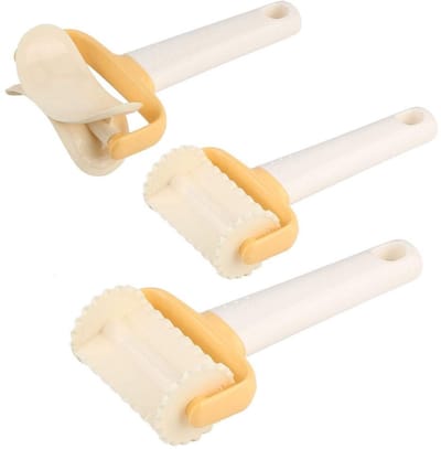 Dailygoods- Uitsteekvormpjes 3 Stuks - Koekjes Uitsteekvormpjes - Deegsnijder - Ronde Taart Versieren - Ergonomische Handgreep - Voedselveilig Kunststof - Koekjesuitsteekvormpjes