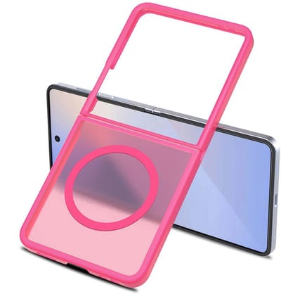CaseMania Backcase hoesje geschikt voor Samsung Galaxy Z Flip 7 - Fuchsia Roze - TPU (Zacht) - Frozen Frosted look - Compatible met MagSafe & Qi2