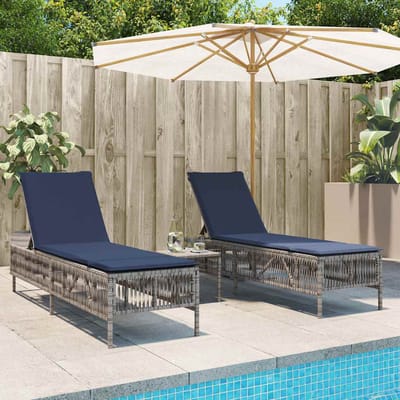 vidaXL - Ligstoelen - 2 - stuks - met - tafel - Grijs - Poly - Rotan