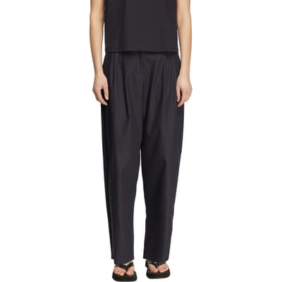 Vrouwelijke taille mi-haute flattering broek met moderne enkel lengte COMMA