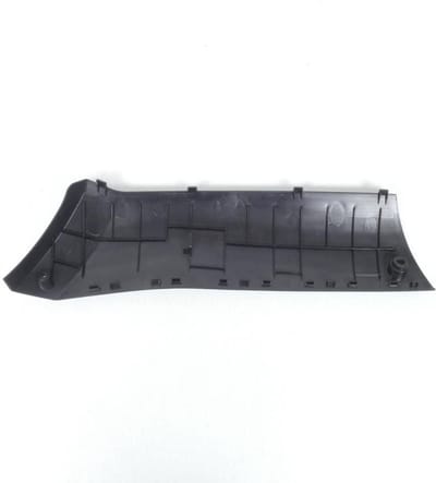 Sabot bas de caisse droit pour scooter Peugeot 50 Kisbee 4T 779177 Noir Neuf