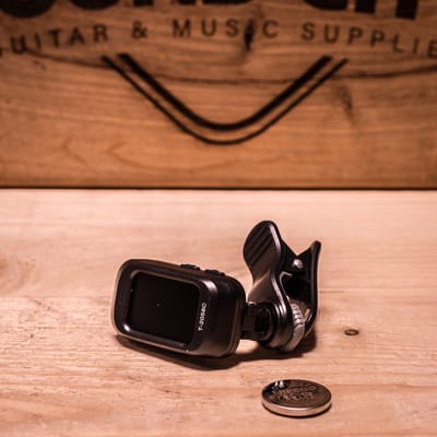 Digitale gitaar stemmer - Gitar clip - Elektrisch stem apparaat - Inclusief batterij - Gratis batter