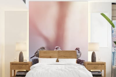 Behang - Fotobehang Vogels - Mussen - Paaltjes - Hout - Breedte 195 cm x hoogte 260 cm