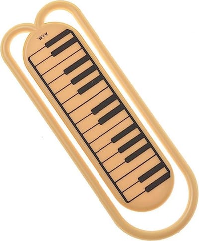 Reuze paperclip pianotoetsen