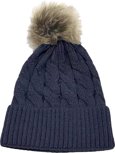 Muts met pompon - donkerblauwe damesmuts met fleece en breisel - Gebreide wintermuts donkerblauw - STUDIO Ivana