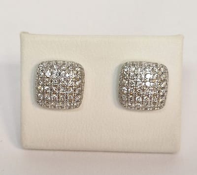 Oorknoppen - witgoud - 18 karaat - diamant 0.62 crt - Gewicht 3.2 gram uitverkoop Juwelier Verlinden St. Hubert - van €2595,= voor €1495,=