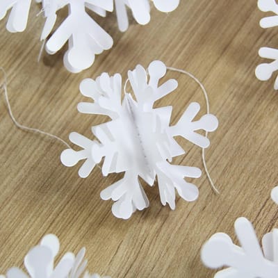 Guirlande de flocons de neige de 3 mètres, 3 tailles, pour décorer la maison et les fêtes de Noël. blanc