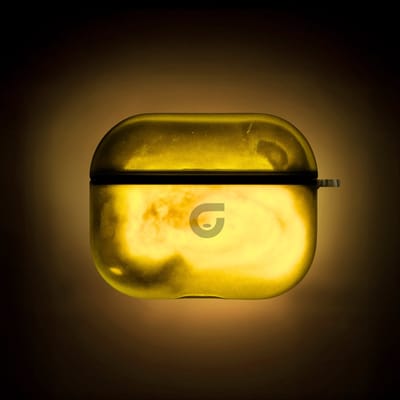 GlowsandGuards - Airpods 1/2 hoesje - Glow in the dark - Inclusief UV lampje om op te lichten - AirPods 1/2 case - Hét satisfying AirPods hoesje - AriPods 1/2 - Geel