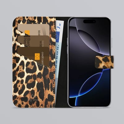 My Style Telefoonhoesje geschikt voor Apple iPhone 16 Pro Hoesje | My Style Flex Wallet Bookcase Portemonnee | Pasjeshouder voor 3 Pasjes | Telefoonhoesje voor Pinpas / OV Kaart / Rijbewijs - Wild Leopard | Bruin