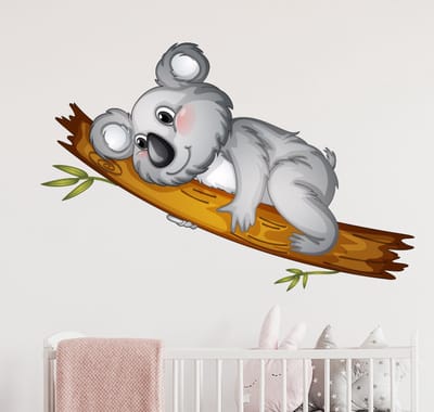 Muursticker koala beer op tak | dieren kinderkamer en babykamer | muurdecoratie boom