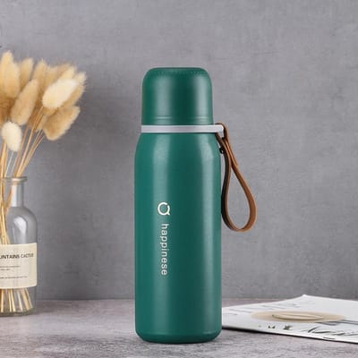 Nouvelle tasse isotherme en acier inoxydable avec vide pratique pour les sports de plein air 550ml