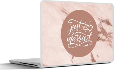 Laptop sticker - 11.6 inch - Spreuken - Just married - Trouwen - Quotes - 30x21cm - Laptopstickers - Laptop skin - Cover