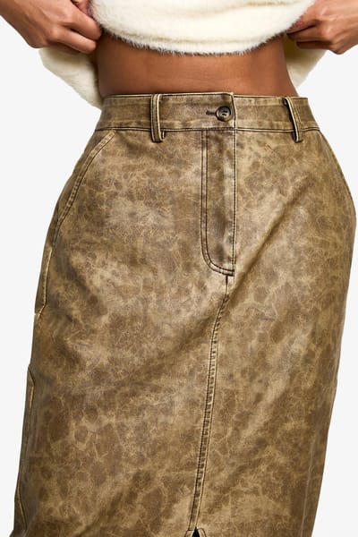 boohoo Dames Gewassen PU Maxi-rok met split aan de voorkant | Vintage Was | Maat: 34
