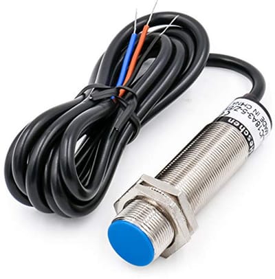 Capacitieve naderingssensorschakelaar M18 - Detector 1-5mm, 10-30VDC, PNP Normaal Open