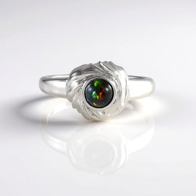 Cavill - Zilveren ring met Mezezo Opaal 0,30 ct - 925 Sterling Zilver Geplatineerd - Ronde Cabochon Edelsteenring voor Vrouwen