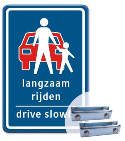 Bord Langzaam rijden - Drive slowly - blauw - Weerbestendig Aluminium - 40x60 cm - Bevestiging: Met hekbeugels (voor spijlen- of gaashek)