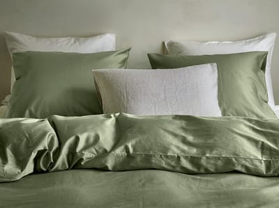 Yumeko kussensloop katoensatijn mid olive 70x90 - Bio, eco & fairtrade - 1 stuk