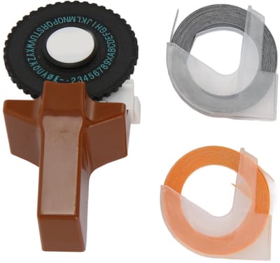 Dailygoods- Labeler Compact - Ergonomisch Ontwerp - Inktloos - Embossing - Eenvoudige Bediening - 2 Rollen Tape - Labelmaker