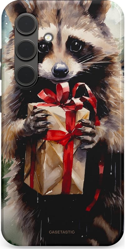 Casetastic hoesje geschikt voor Samsung Galaxy S24 - Dubbellaagse bescherming - Winter Wasbeer Presentje - Fashion Case - Zwart Grijs Taupe