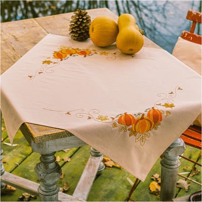 Vervaco - Tafelkleed kit - 72 x 72cm - Herfstpompoenen - PN-0222373