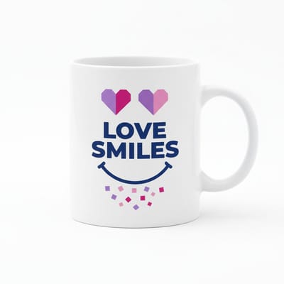 Love Smiles Mok 330 ml – Schattig Hartjes Design Keramische Mok – Romantisch Cadeau voor Koppels & Geliefden