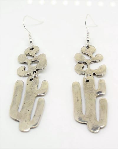 Zeeuws Meisje-model Mexico-lange oorhangers Cactus verzilverd