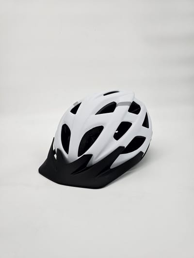 One Bikeparts® Fietshelm | Kleur Wit | Volwassenen | Lichtgewicht | 19 Ventilatie gaten | Maat M/L Verstelbaar tussen 58-62 cm | Gecertificeerde Fietshelm voor Volwassen | MTB Fietshelm | In geschenkdoos | Fietshelm Dames - Heren | Luxe Verpakking