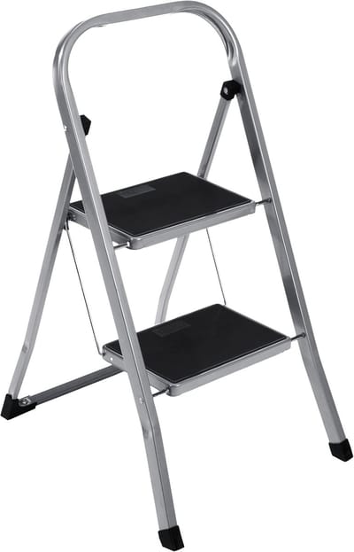 Famanu - Trapladder met 2 treden, antislip, inklapbaar, draagvermogen 150 kg, zilver/zwart