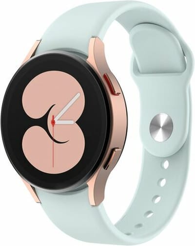 By Qubix - Geschikt voor Samsung Galaxy Watch bandje - Sportbandje 20mm - Lichtblauw - Geschikt voor Samsung Galaxy Watch 7 (40 & 44mm) - Galaxy Watch FE - Galaxy Watch 6 - Galaxy Watch 6 Pro - Galaxy Watch 5 - 5 Pro - Galaxy Watch 4 - 4 Classic