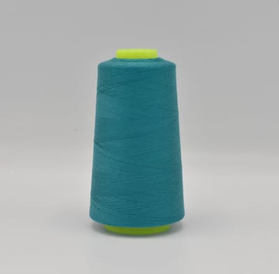 Overlock Garen per 4 stuks - 3000 Yards (2742 meter) per stuk - In 36 kleuren leverbaar - Licht petrol