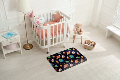 Coloray Vloerkleed voor Kinderkamer - Marine Laagpolig Tapijt - Ruimte En Raketten Vloerkleed Voor Slaapkamer - Oranje Accenten Tapijt Voor Kinderkamer - Polyester Klein Vloerkleed - 90x60 cm